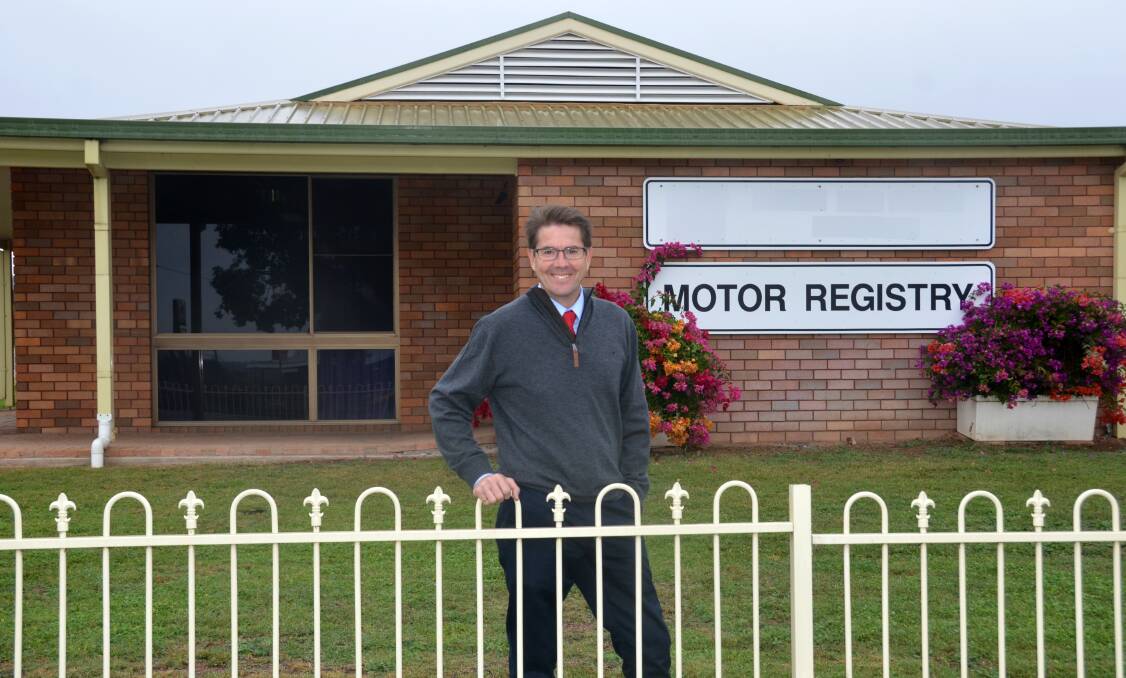 SERVICE NSW PUSH: Member for Tamworth Kevin Anderson is calling for slated RTA upgrades to be fast tracked to 2017. Photo: Ashley Gardner.