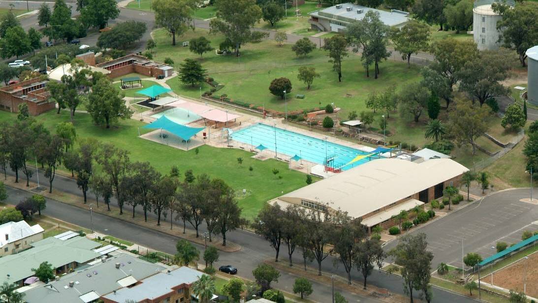 An aerial photo of the pool taken in 2014.