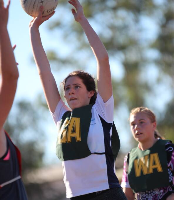 ON TRACK: NIAS division one netball representative from Gunnedah, Eliza Perkins, pictured here during a club match earlier this year, will represent at the Australian Youth Invitational Games in Newcastle.