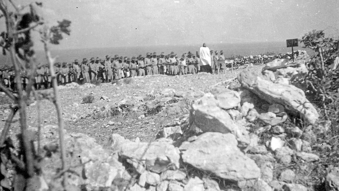 A hill top church service for soldiers in Syria in 1942.