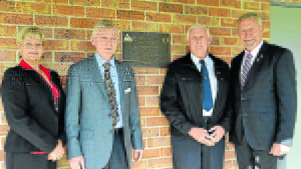 The plaque was unveiled by Shenhua Watermark’s human resources manager Gerry McDonald, second from left, and Gunnedah Mayor Owen Hasler, right. Also pictured are Shenhua Watermark community liaision officer Debbie Watson and Gunnedah Lions Club president Stuart Muddle.
