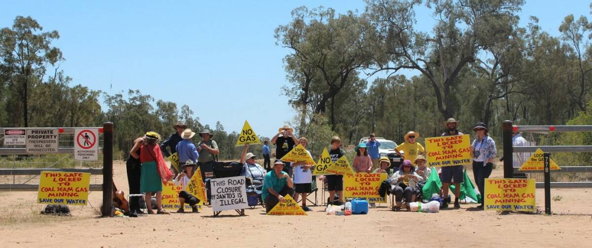 Community members block the road to the Pilliga Coal Seam Gas drill rig.