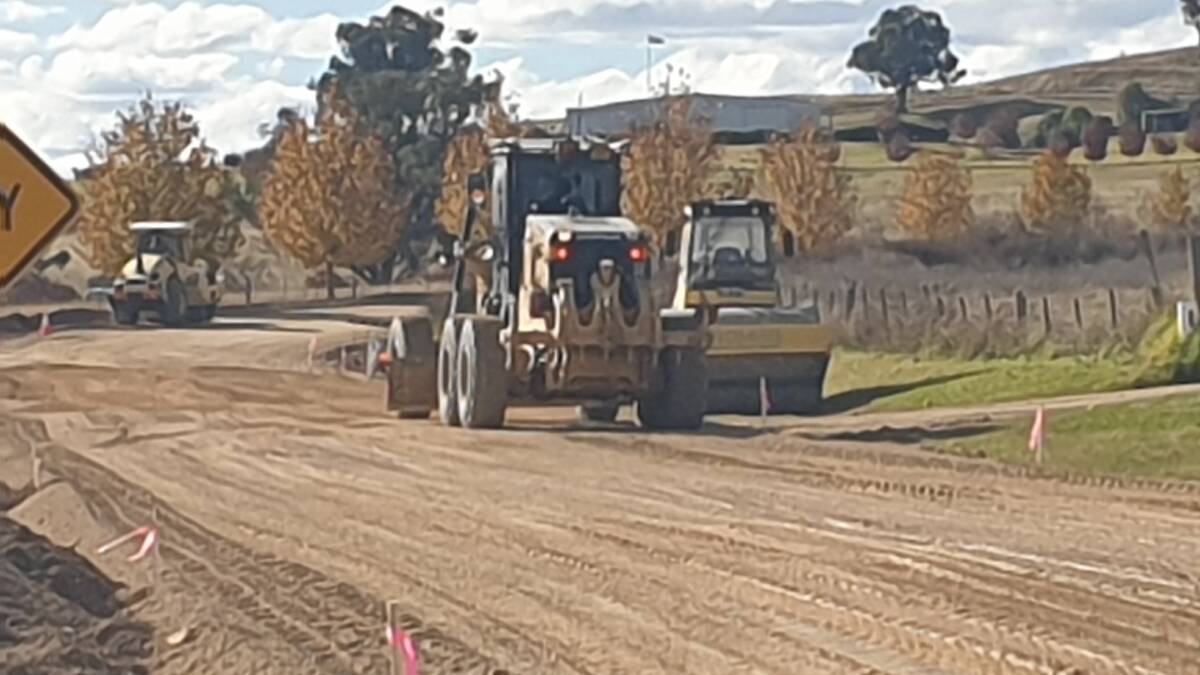 Primary stormwater infrastructure has been installed, road pavement subbase has been placed and compacted and driveway accesses is being undertaken as part of Stage 2 works on Callaghans Lane.