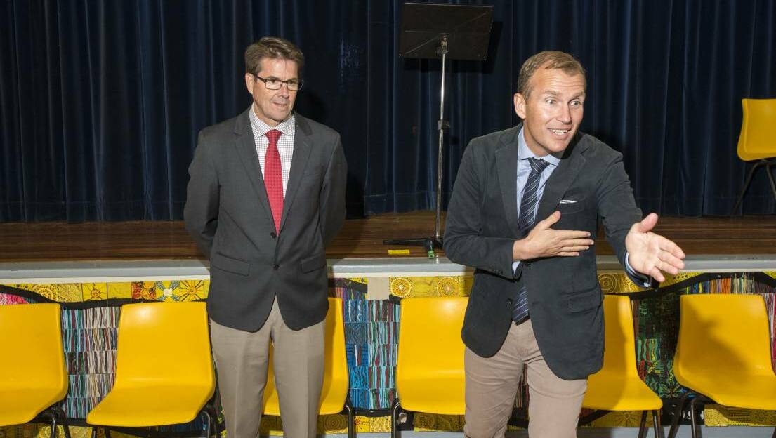 Front of the class: Kevin Anderson and Education Minister Rob Stokes. Photo: Peter Hardin 070617