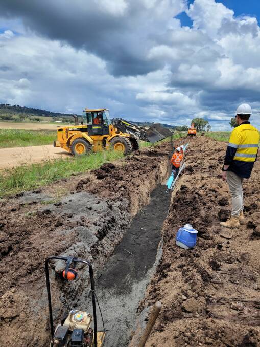 On track: Quipolly Water Project contractors have laid more than 3.6km of pipeline from the old Werris Creek Water Treatment Plant along Black Gully Road. Photo: Supplied