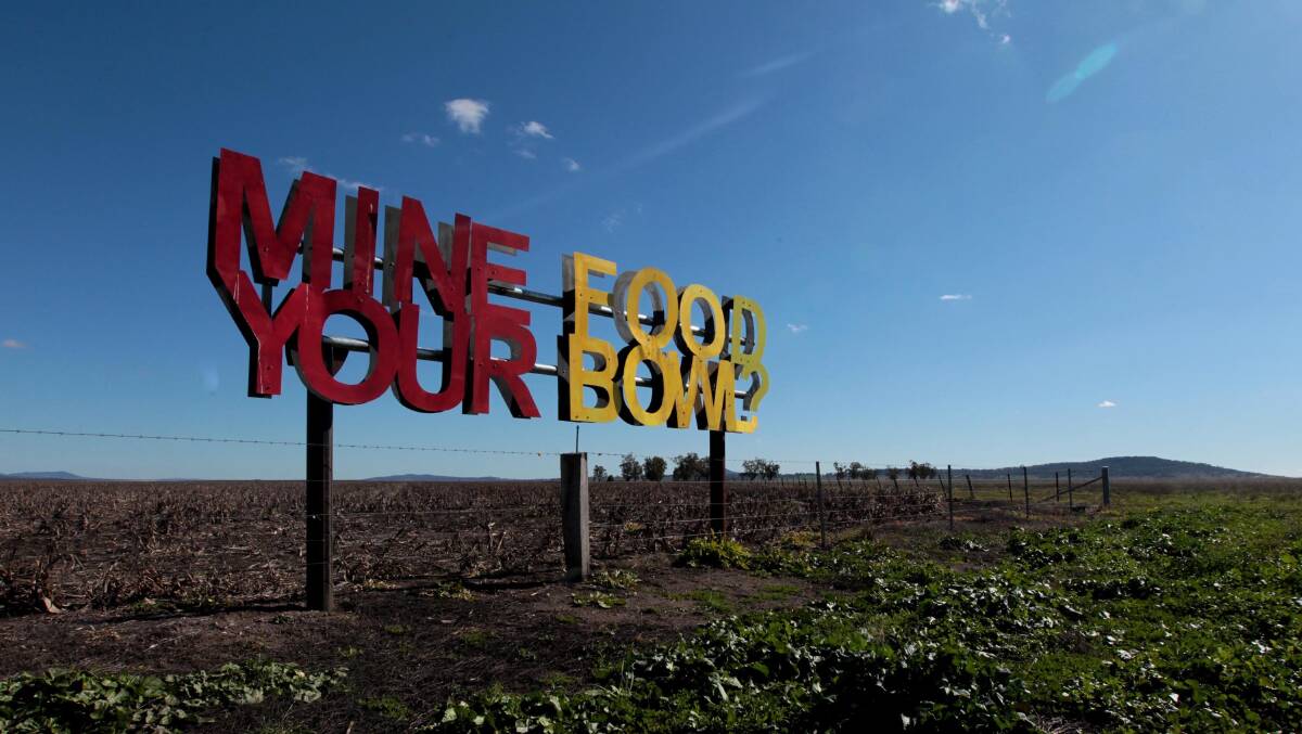 Shenhua green tick 'looks out of step' with recent mine rejections