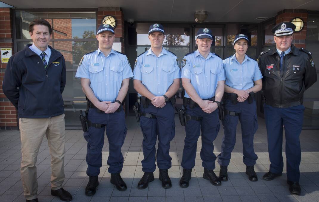 On the beat: Tamworth MP Kevin Anderson, with Probationary Constables Matthew Taylor, Blake Taylor, Luke Higgins and Ashley Strong, alongside Tamworth officer-in-charge Chief Inspector Jeff Budd. Photos: Peter Hardin 260819PHA060