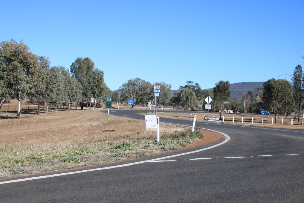 Gunnedah Police say it is illegal to cross continuous edge lines.
