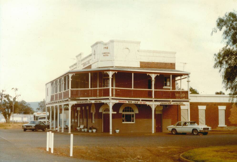 The hotel in 1983.