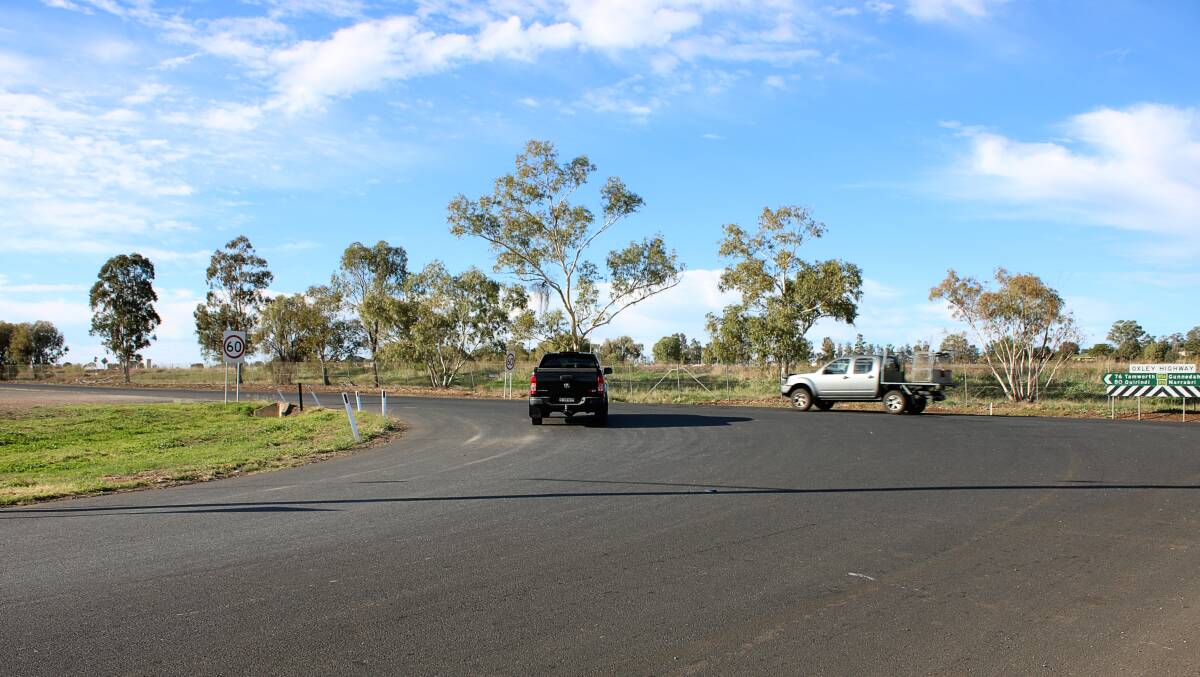The roundabout will be constructed where Boundary Road joins the Oxley Highway. Boundary route is part of the heavy vehicle route and connects to Bloomfield Street, which is currently being upgraded. 