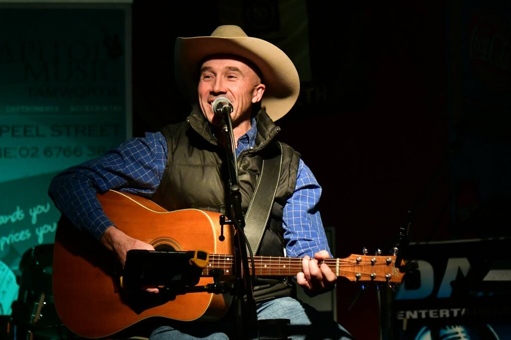 Dan Murphy will be back for another round of the Tamworth Country Music Festival. Photo: Bob McGahan