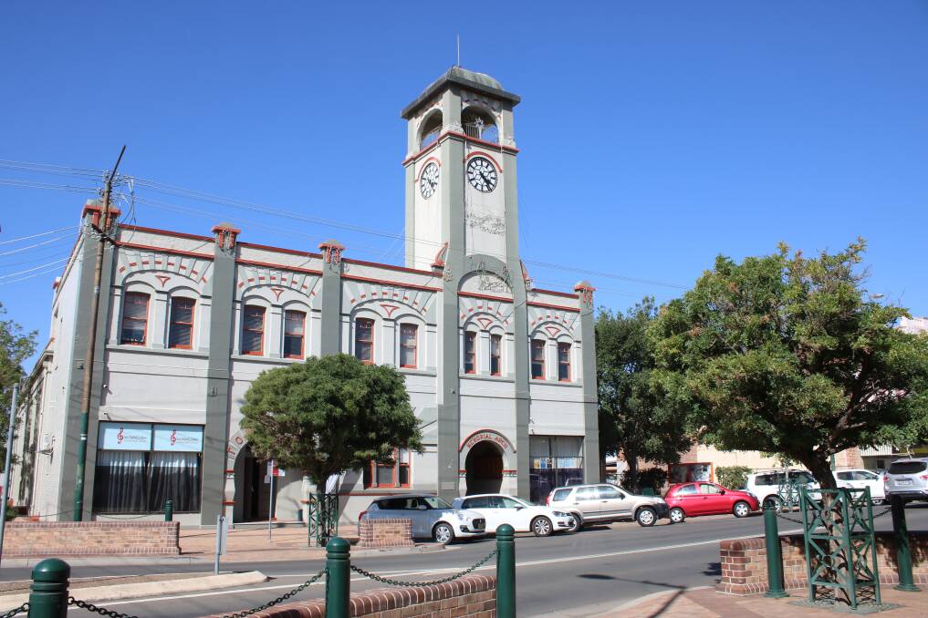 The Gunnedah Conservatorium is housed in the town hall.