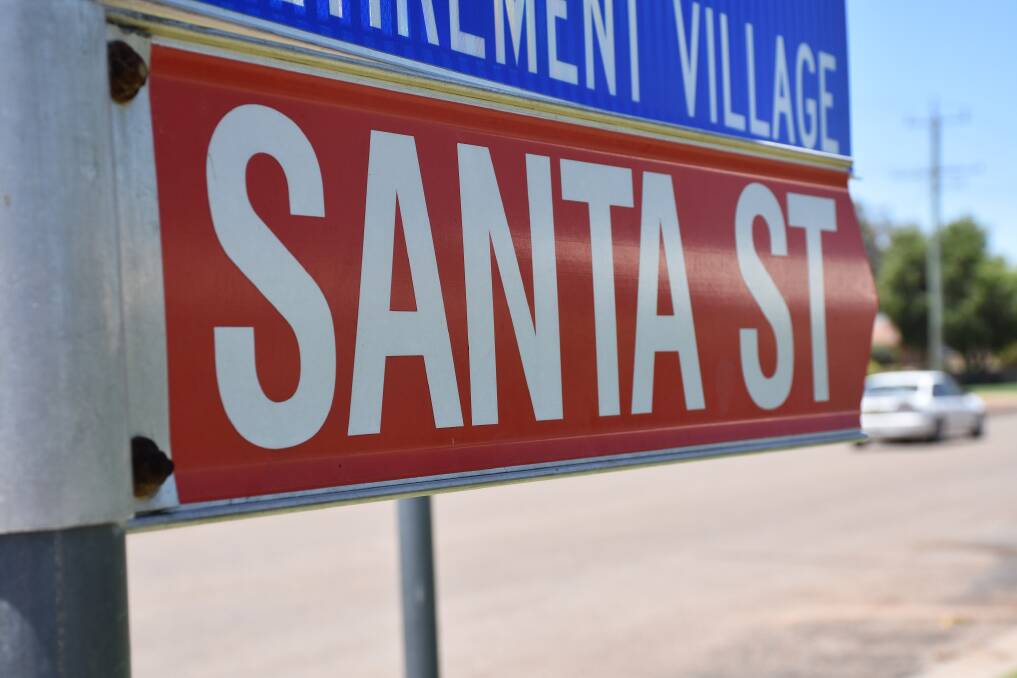 Locals to vie for coveted Santa Street sign in Christmas competition