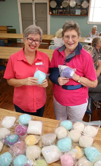 McGrath breast cancer nurse Neridah Prentice and breast cancer survivor Yvonne Argent at last year's knitathon.