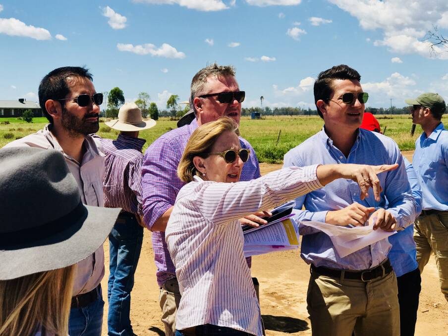 Commissioners Tony Pearson, Andrew Hutton and Annelise Tuor took in a site inspection and tour of surrounding properties, with representatives of Photon Energy and local landholders. 