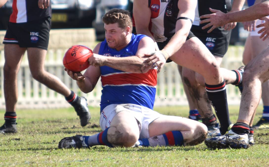ADDED BITE: Scott Hardy returns to the Bulldogs' lineup for the top-of-the-table clash against Inverell on Saturday. Photo: Ben Jaffrey