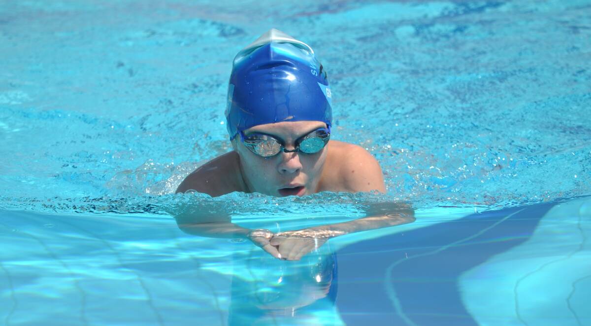 TRUE GRIT: Swimming Gunnedah's Brian Coombs leaves nothing in the pool. Photo: Supplies.