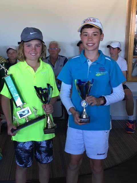 The 12-under boys winner Charlie Pade (North East) and runner-up Vitorio Sardinha (North West).