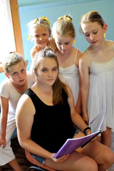 Ready to Be the Change: Dancers Toby Bartlett, Susie Bell, Olivia Heath, Mel Bartlett and Grace McCulloch.
