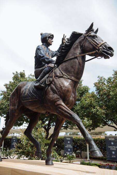 The mighty mare in all her glory unveiled in bronze at Rosehill Gardens. Photo: Supplied