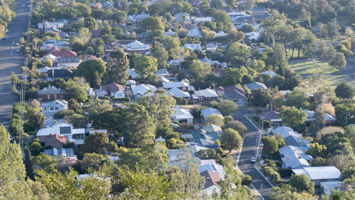 RENTAL CRISIS: Tamworth residents on Centrelink benefits can hardly afford to rent a property in the city as prices rise and wages stagnate. Photo: Peter Hardin 290419PHE006