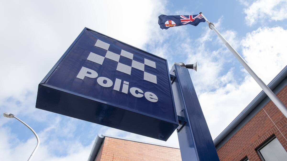 TEENAGER ARRESTED: A Gunnedah teenager has been arrested after two police officers were allegedly assaulted. Photo: File 