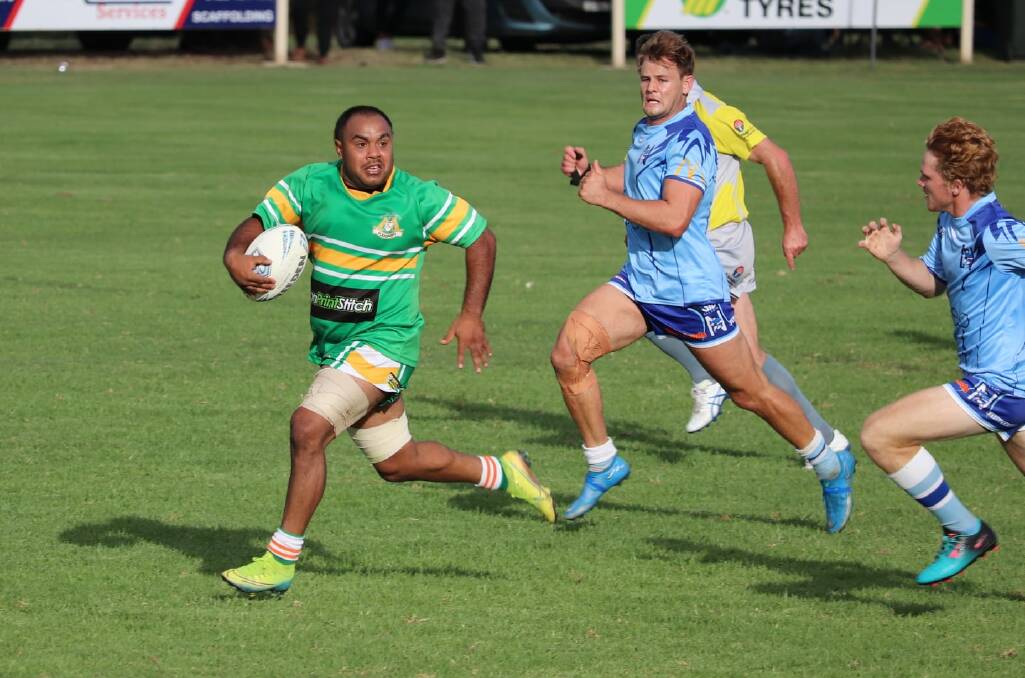 Catch me if you can: Boggabri five-eighth Kaylan Murray finds himself in open space during their win over Narrabri on Saturday. Photo: Sarah Kemp