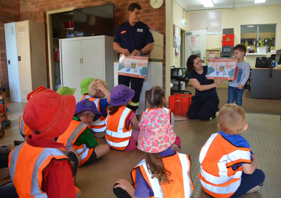 Gunnedah Fire and Rescue's Ian Crawford and Monica Bentham told the kids lots of important information. Photo: Jessica Worboys