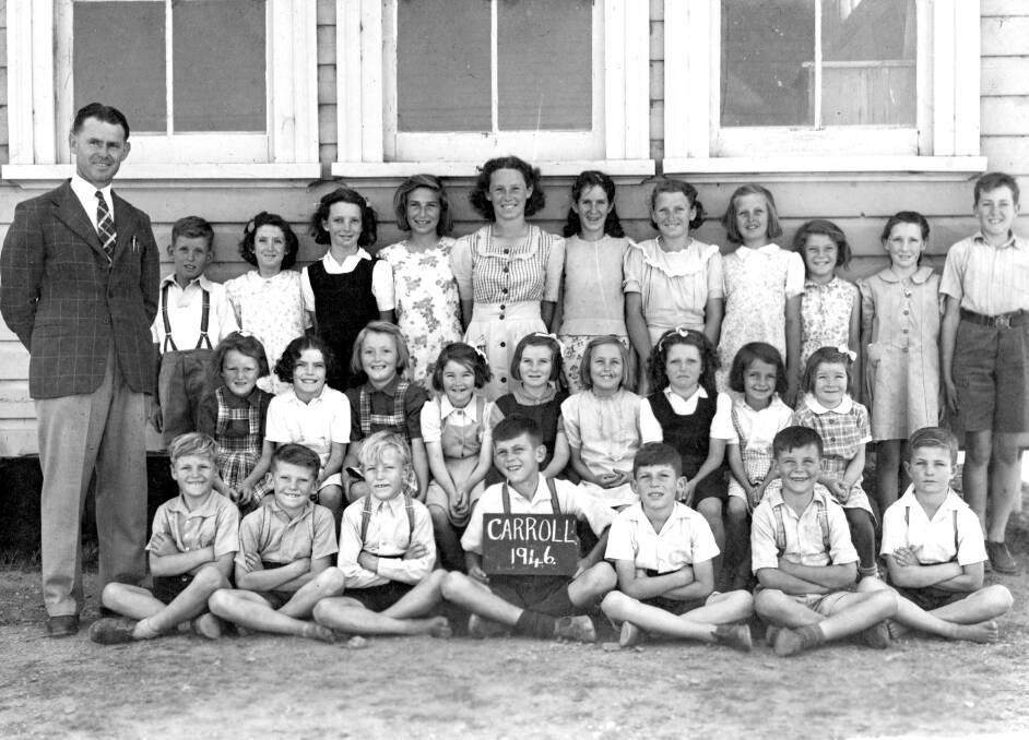SCHOOL OF YESTERYEAR: Carroll Public School in 1946. Photo: supplied