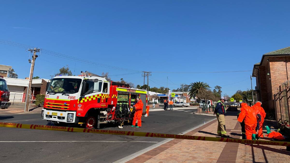 CLOSED OFF: Elgin Street was closed for motorists while Gunnedah Fire and Rescue and Tamworth Fire and Rescue cleaned up the spill. Photo: Fire and Rescue NSW Station 452 Tamworth Facebook page.