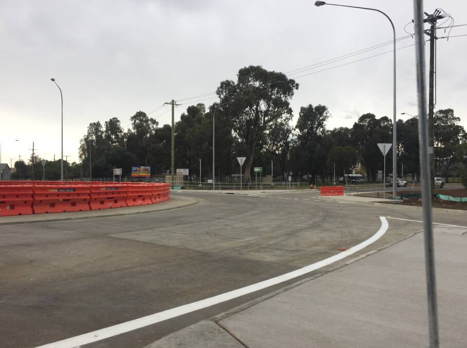 The roundabout near View Street is full open now. Photo: Vanessa Hohnke