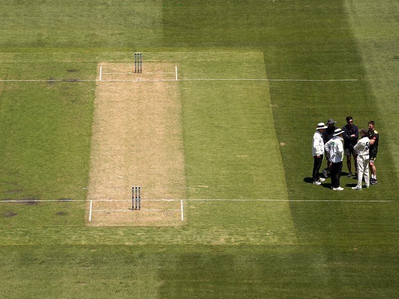 Victoria's Sheffield Shield match with WA was abandoned due to an unsafe MCG pitch.