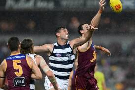 Tom Hawkins will play a club record 356th game for Geelong when they host the Giants. (Darren England/AAP PHOTOS)