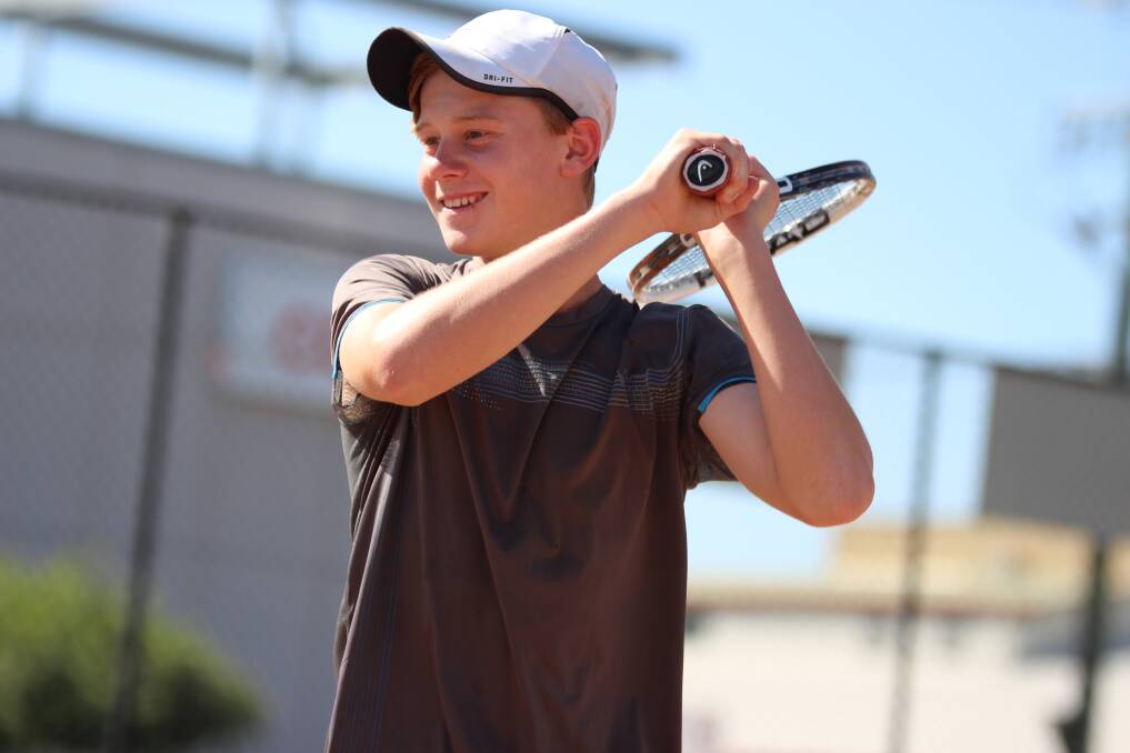 Gunnedah’s Andrew Osmond will form part of the Gunnedah team competing at this weekend’s round one of the North West Tennis League in Tamworth.