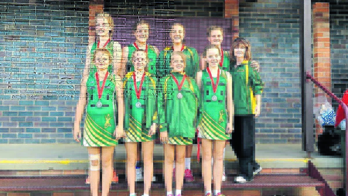 The under 13s team of Sami Gosper, Alice Gibbs, Sara Baker, Kira Mancer, Therese Jones (Coach), Claudia Lennan, Chelsea Storey, Matilda Betts and Holli Rodstrom. The Gunnedah team brought home a silver medal from the weekend’s Armidale carnival. 